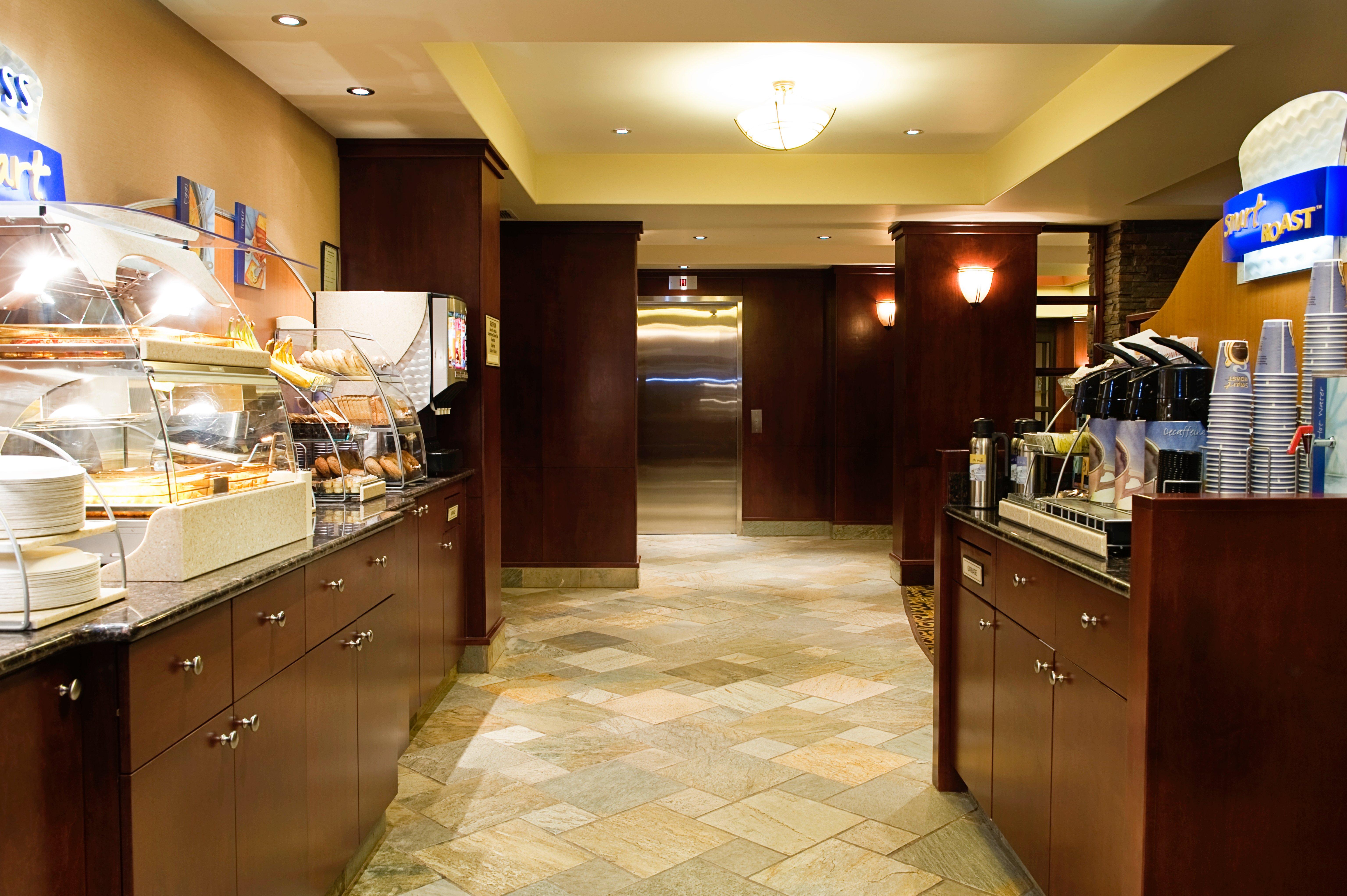 Holiday Inn Express Hotel & Suites - Slave Lake By Ihg Εξωτερικό φωτογραφία