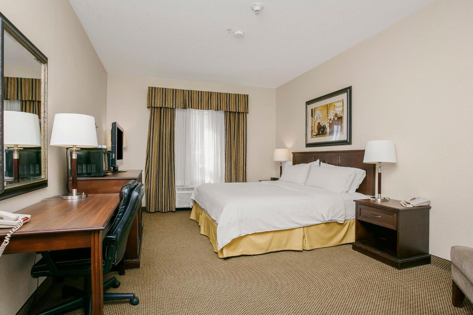 Holiday Inn Express Hotel & Suites - Slave Lake By Ihg Εξωτερικό φωτογραφία