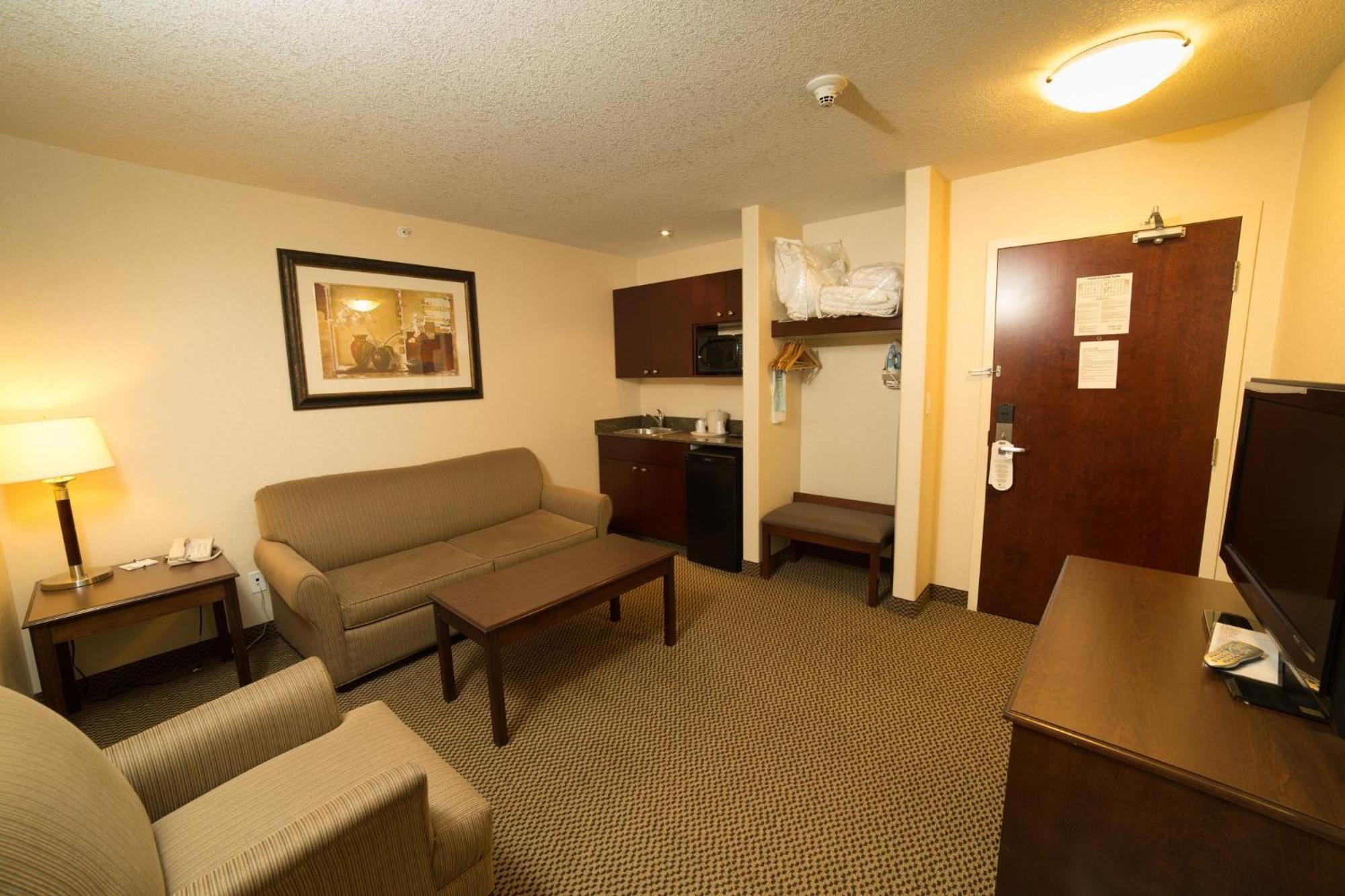 Holiday Inn Express Hotel & Suites - Slave Lake By Ihg Εξωτερικό φωτογραφία